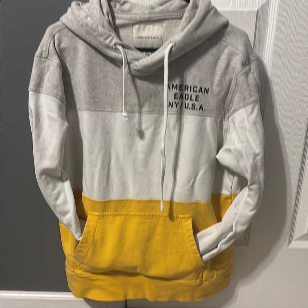 American Eagle Gray White Yellow Hoodie